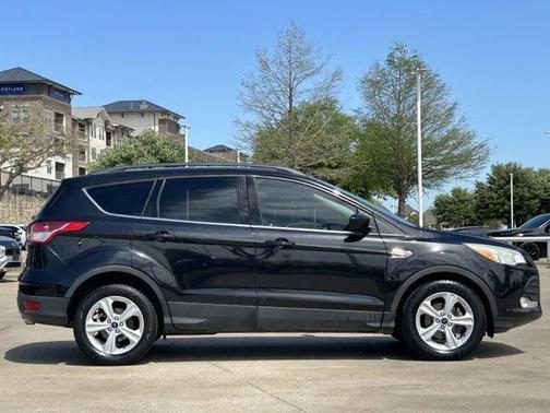 Tuxedo Black 2014 Ford Escape SE