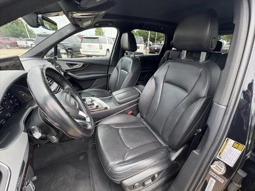 2019 Audi Q7 45 Premium Plus
