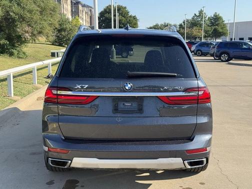 2021 BMW X7 xDrive40i