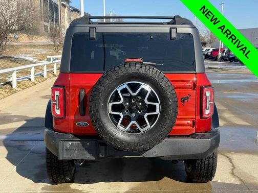 2022 Ford Bronco Base