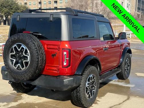 2022 Ford Bronco Base