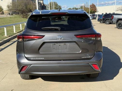 2021 Toyota Highlander Limited