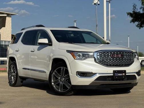 2019 GMC Acadia Denali
