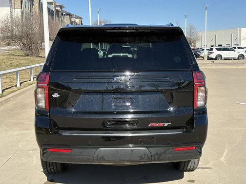 2023 Chevrolet Tahoe 4WD RST