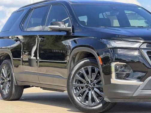 2022 Chevrolet Traverse RS