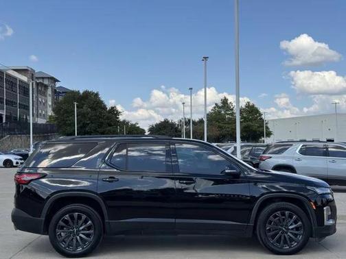 2022 Chevrolet Traverse RS