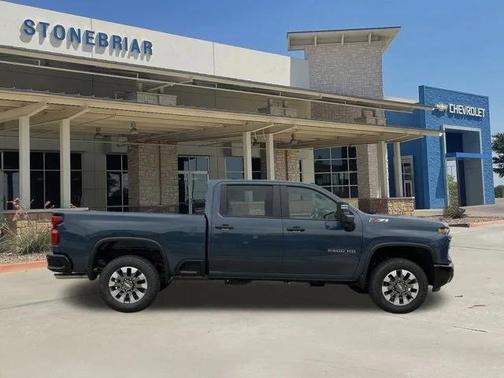 2025 Chevrolet Silverado 2500 Custom