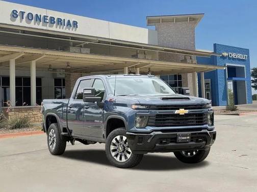 2025 Chevrolet Silverado 2500 Custom