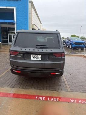 Baltic Gray Metallic Clearcoat 2024 Jeep Wagoneer L Series II Carbide 4x4