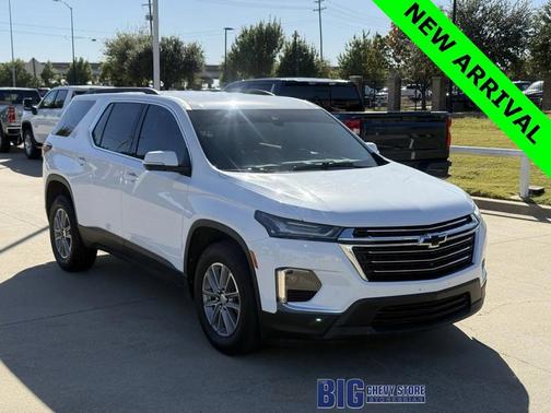 2022 Chevrolet Traverse LT Cloth