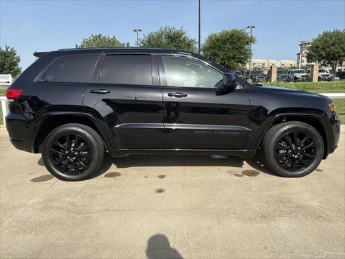 2018 Jeep Grand Cherokee Altitude