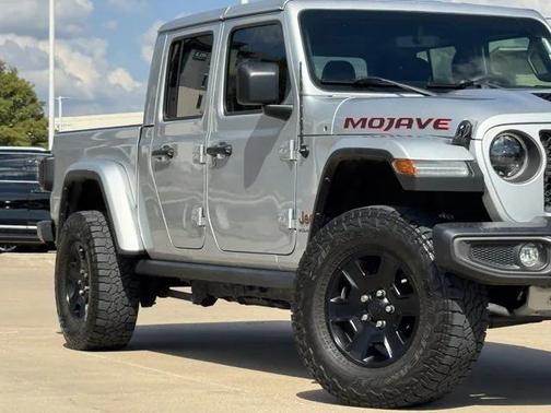 2023 Jeep Gladiator Mojave 4x4