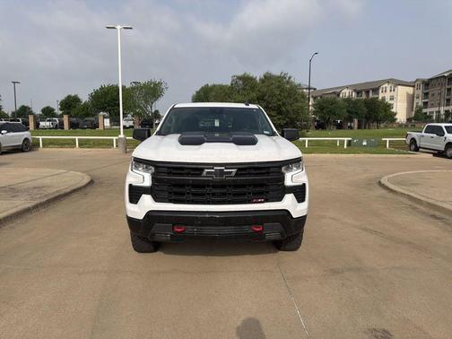 Summit White 2023 Chevrolet Silverado 1500 LT Trail Boss