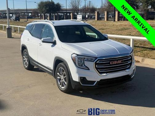 2023 GMC Terrain SLT