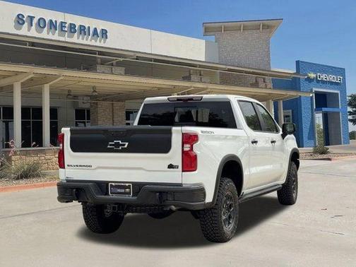 Summit White 2026 Chevrolet Silverado 1500 ZR2