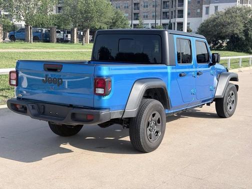 Hydro Blue Pearlcoat 2025 Jeep Gladiator Sport