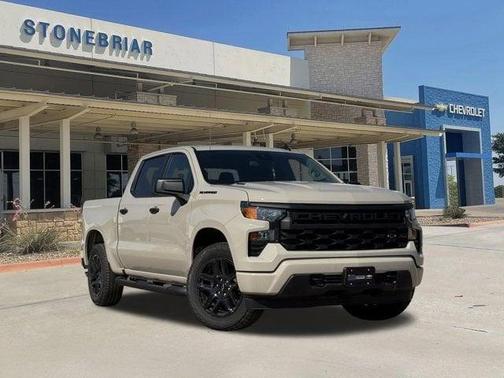White Sands 2026 Chevrolet Silverado 1500 Custom