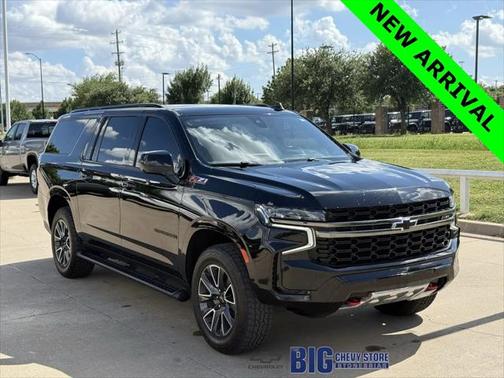 2022 Chevrolet Suburban 4WD Z71
