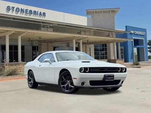 2018 Dodge Challenger SXT