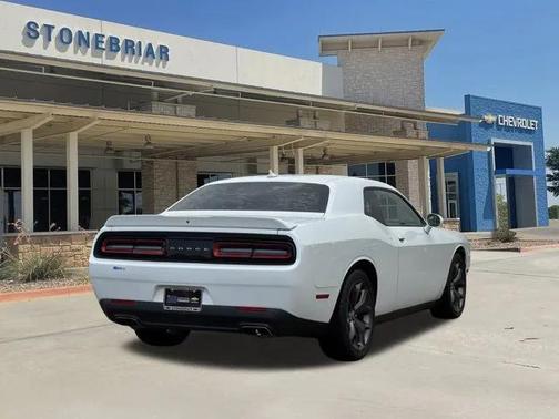 2018 Dodge Challenger SXT