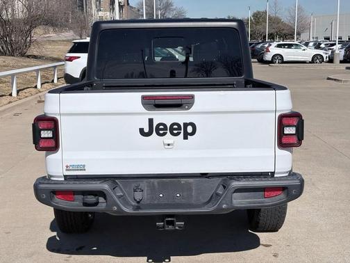 2022 Jeep Gladiator Sport S