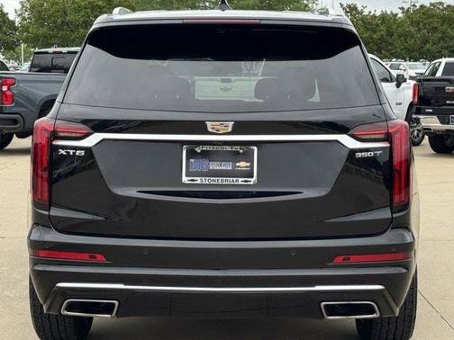 2023 Cadillac XT6 Luxury FWD