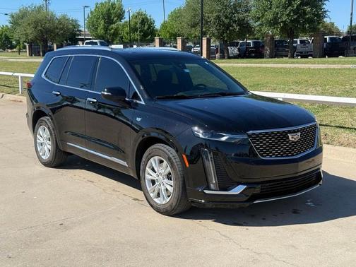 Stellar Black Metallic 2023 Cadillac XT6 Luxury FWD
