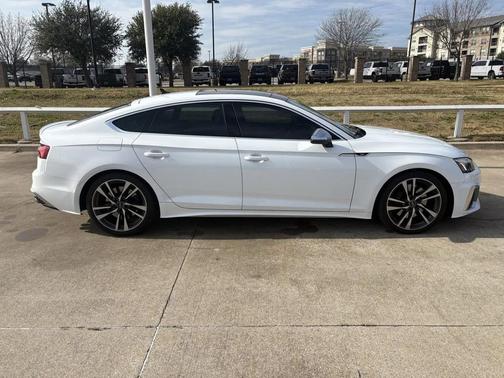 2022 Audi S5 Premium Plus TFSI quattro Tiptronic