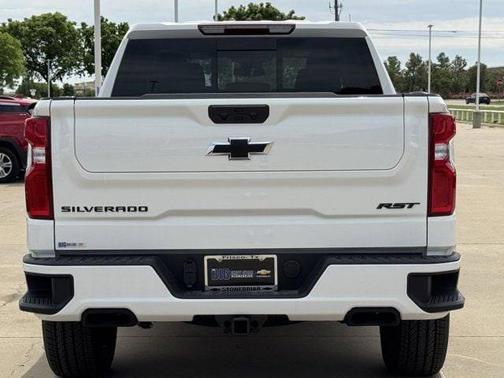 Summit White 2026 Chevrolet Silverado 1500 RST