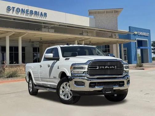 2022 RAM 2500 Laramie Crew Cab 4x4 8' Box