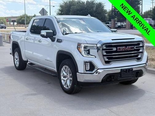White Frost Tricoat 2021 GMC Sierra 1500 SLT