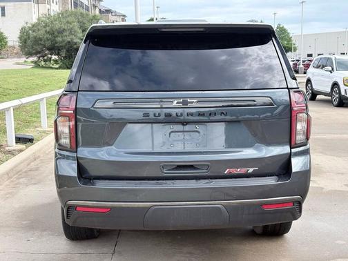 Shadow Gray Metallic 2021 Chevrolet Suburban RST