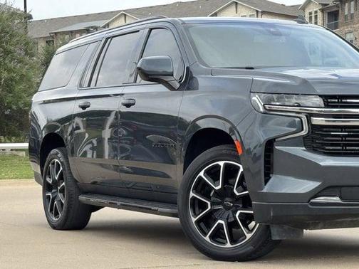 Shadow Gray Metallic 2021 Chevrolet Suburban RST