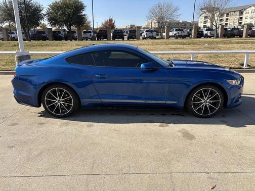 2017 Ford Mustang EcoBoost