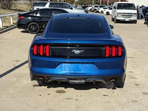 2017 Ford Mustang EcoBoost