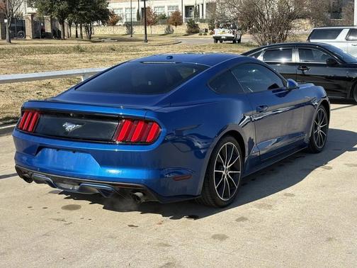 2017 Ford Mustang EcoBoost