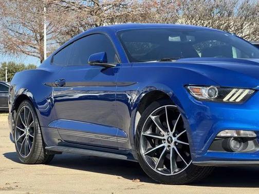 2017 Ford Mustang EcoBoost