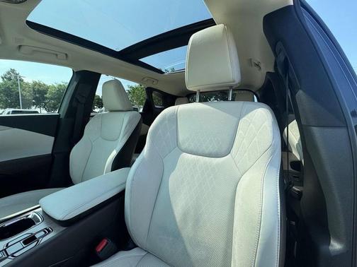 Caviar 2023 Lexus RX 350 Luxury