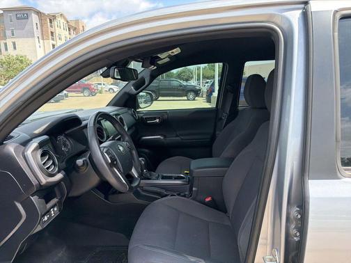 Silver Sky Metallic 2019 Toyota Tacoma TRD Sport