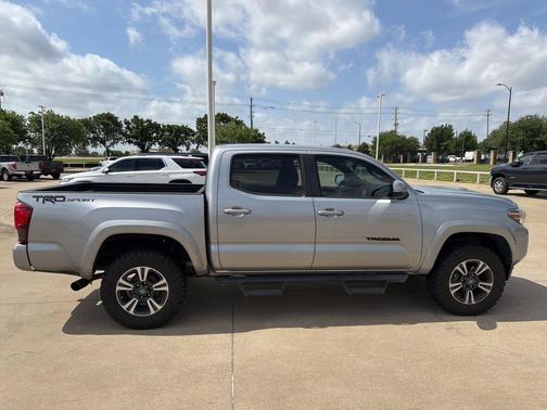 Silver Sky Metallic 2019 Toyota Tacoma TRD Sport