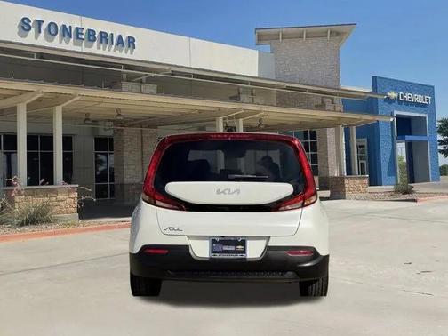 2022 Kia Soul LX