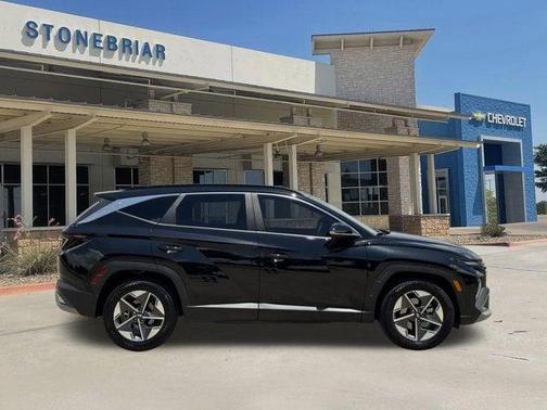 Phantom Black 2025 Hyundai TUCSON SEL Convenience