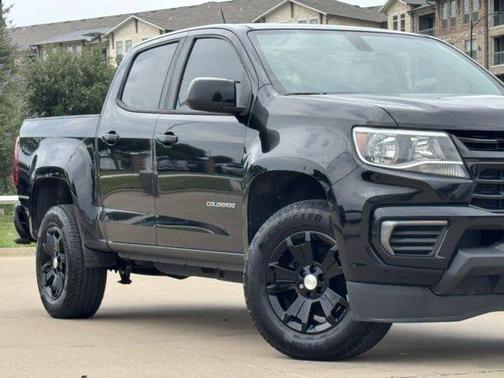 Black 2021 Chevrolet Colorado LT