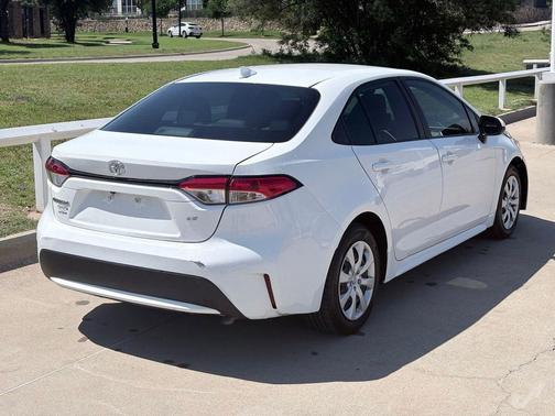 White 2022 Toyota Corolla LE