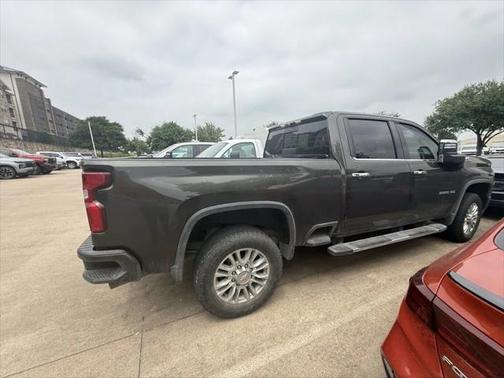 2022 Chevrolet Silverado 2500 High Country
