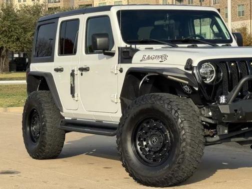 2022 Jeep Wrangler Willys