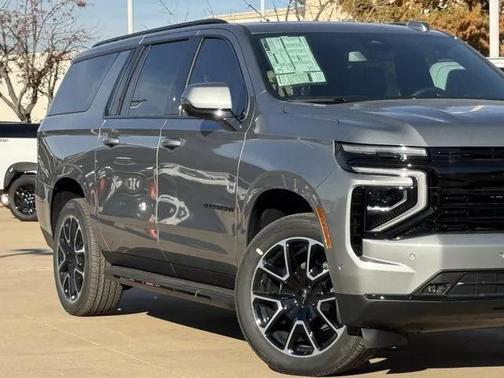 2026 Chevrolet Suburban RST