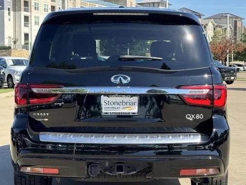 2021 INFINITI QX80 Luxe