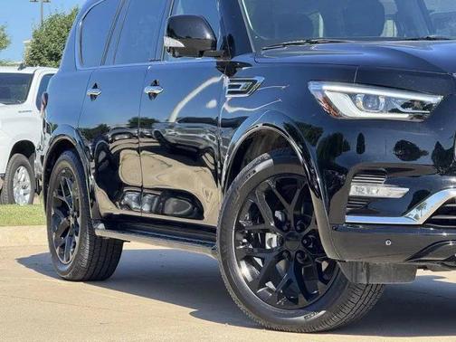 2021 INFINITI QX80 Luxe