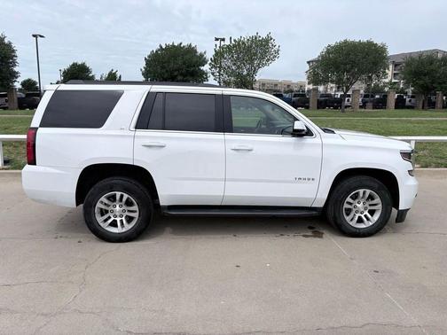 Summit White 2019 Chevrolet Tahoe LT